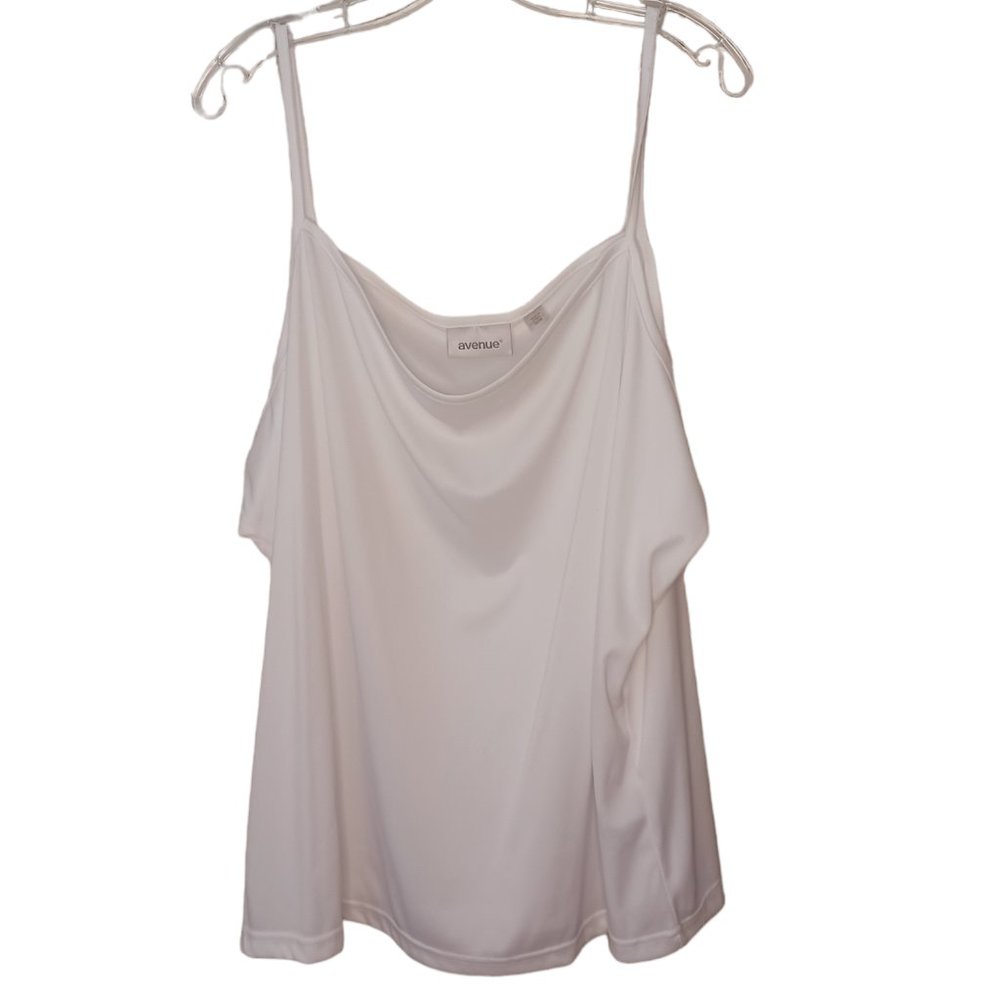 Avenue White Tank Top Size 26/28